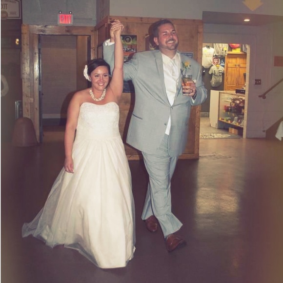 Meet your Posher, Chrissy - Picture 1 of 1